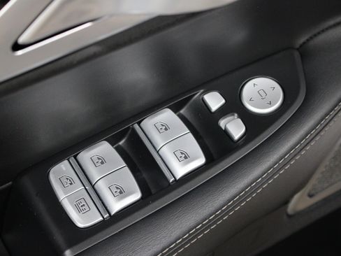 Used 2019 BMW 750i xDrive w/ M Sport Package AWD/4WD image 7