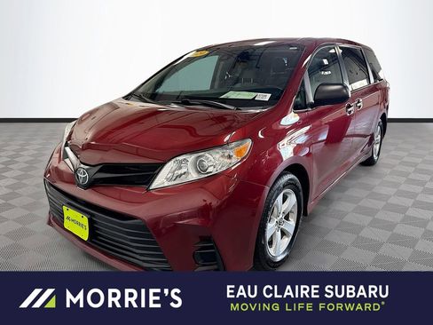 Used 2020 Toyota Sienna L image 1