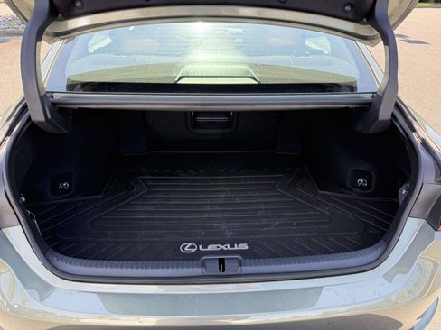 Used 2025 Lexus ES 350 w/ Premium Package FWD image 28