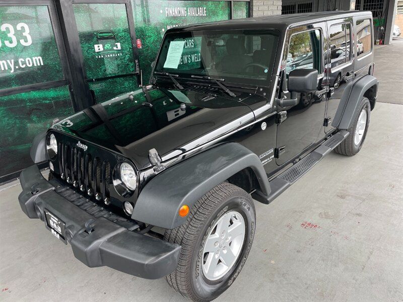 Used 2017 Jeep Wrangler Unlimited Sport w/ Quick Order Package 24S AWD/4WD image 2