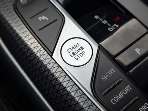 Used 2023 BMW M340i image 25