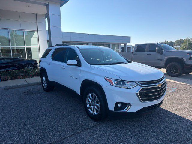 Used 2020 Chevrolet Traverse LT FWD image 3