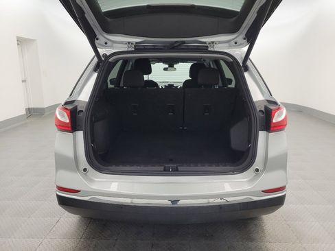 Used 2021 Chevrolet Equinox LT image 29