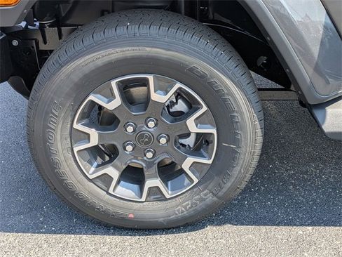 New 2025 Jeep Wrangler Sahara image 33