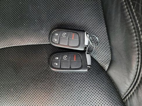 Used 2021 Jeep Cherokee Latitude Lux AWD/4WD image 32