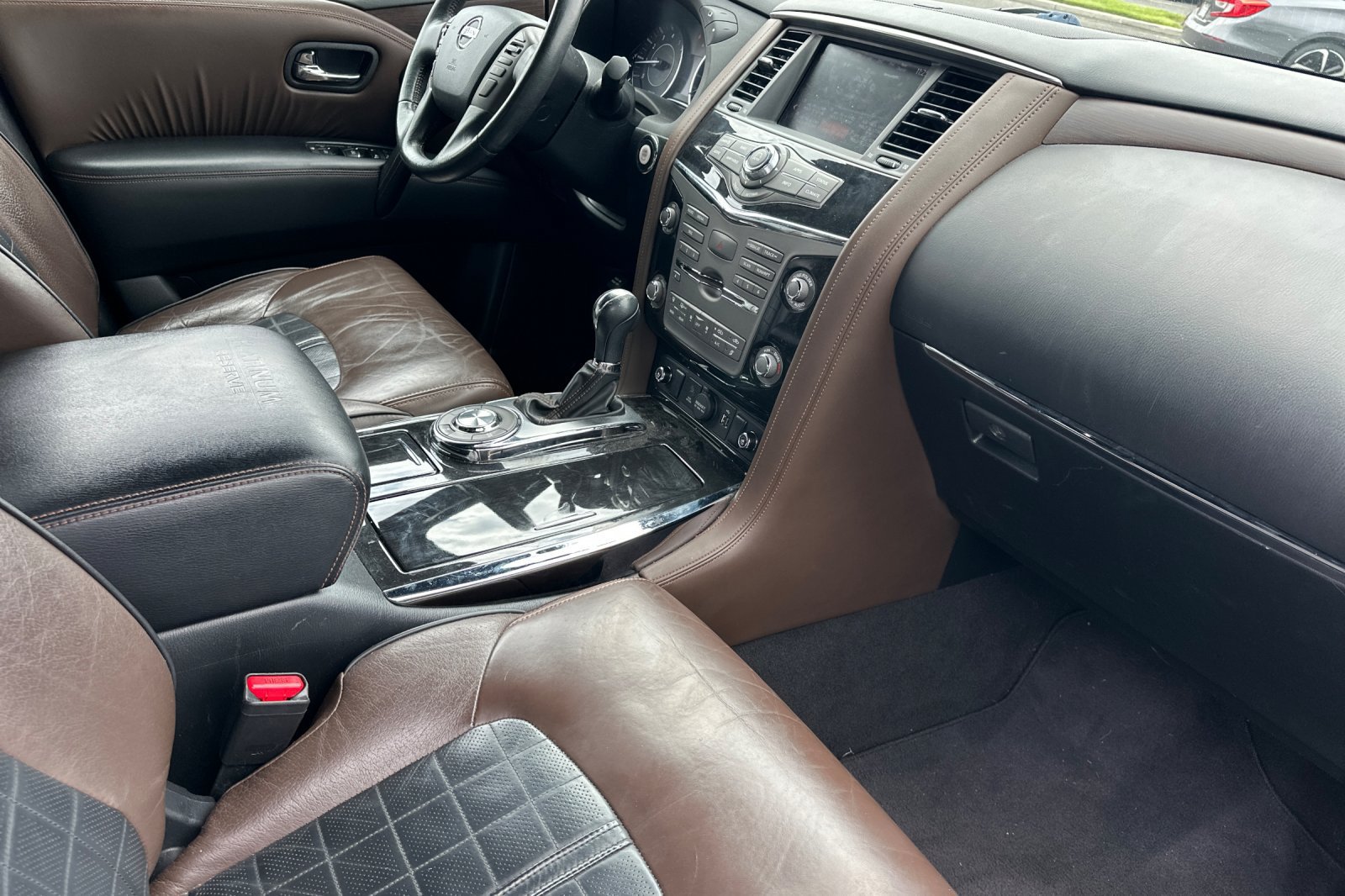 Used 2019 Nissan Armada Platinum w/ Captain's Chairs Package RWD image 16