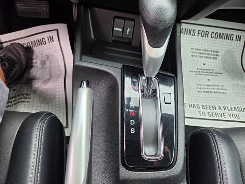 Used 2015 Honda Civic EX-L image 24