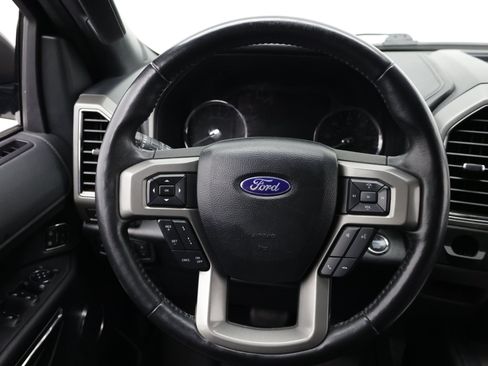 Used 2021 Ford Expedition XLT RWD image 32