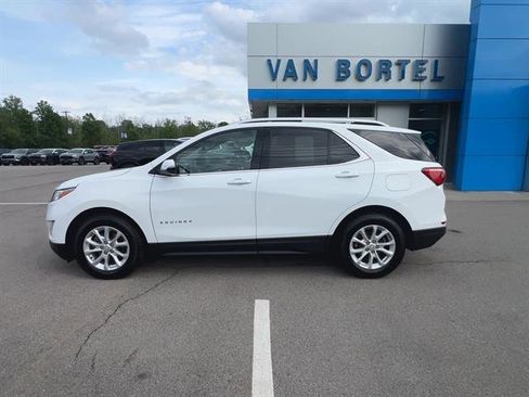 Used 2019 Chevrolet Equinox LT w/ Sun & Navigation Package image 5