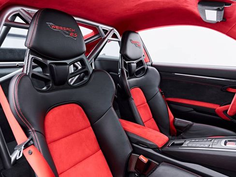 Used 2019 Porsche 911 GT2 RS RWD image 61