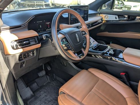 Used 2023 Lincoln Nautilus Black Label w/ Class II Trailer Tow Package image 10