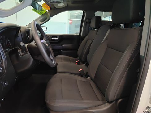 Used 2025 Chevrolet Silverado 1500 Custom AWD/4WD image 11