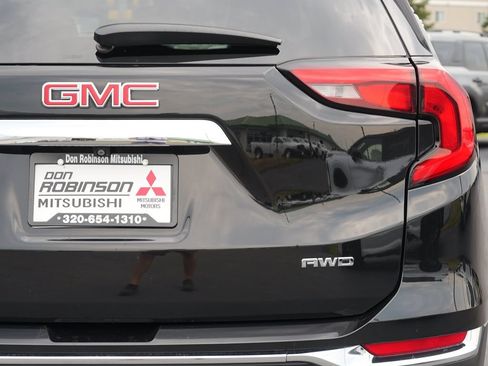 Used 2020 GMC Terrain SLT AWD/4WD image 10