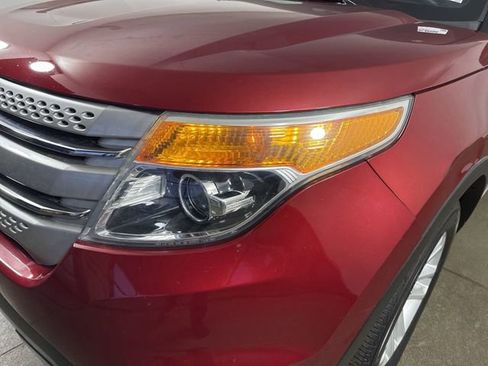 Used 2014 Ford Explorer XLT w/ Equipment Group 202A image 28