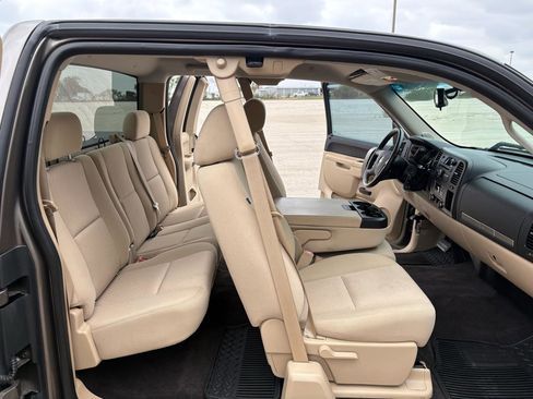 Used 2011 Chevrolet Silverado 1500 LT w/ All-Star Edition image 27