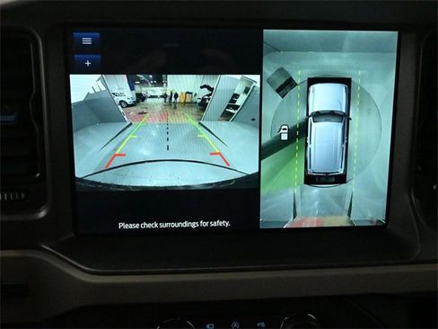 Certified 2024 Ford Bronco Wildtrak image 17