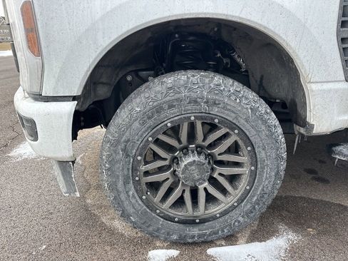 Used 2024 Ford F250 XLT image 18