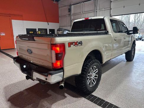 Used 2017 Ford F350 Lariat image 5