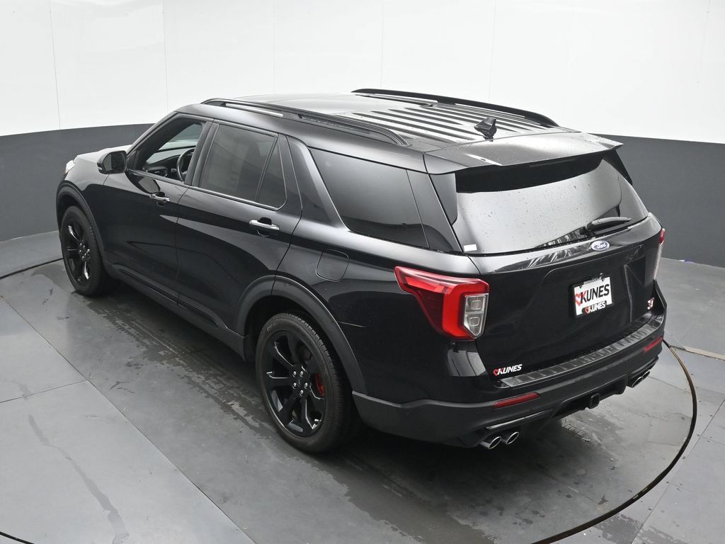 Used 2020 Ford Explorer ST w/ ST Street Pack AWD/4WD image 43