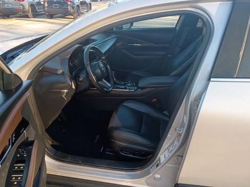 Used 2024 MAZDA CX-30 AWD 2.5 S w/ Premium Package image 3