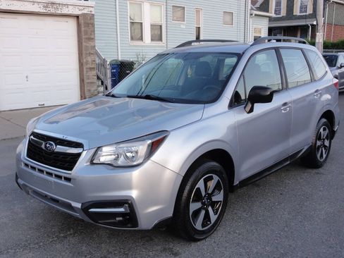Used 2017 Subaru Forester 2.5i w/ Alloy Wheel Package AWD/4WD image 30