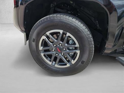 Certified 2025 Toyota Tacoma TRD Sport AWD/4WD image 22