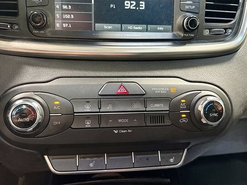 Used 2016 Kia Sorento SX AWD/4WD image 15