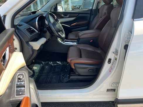 Used 2019 Subaru Ascent Touring AWD/4WD image 21