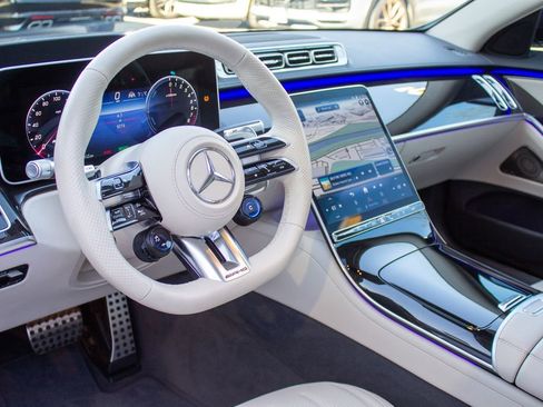 Used 2024 Mercedes-Benz S 63 AMG S image 11