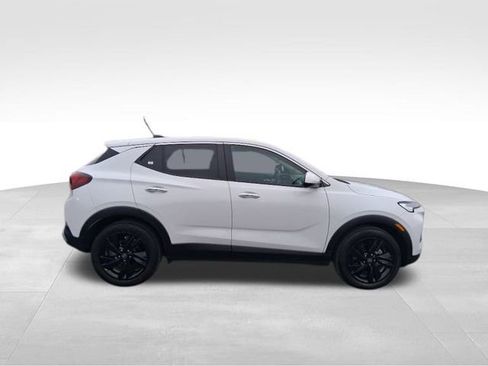 Used 2025 Buick Encore GX Preferred image 6