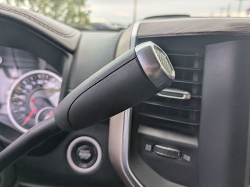 Used 2020 RAM 2500 Laramie image 22