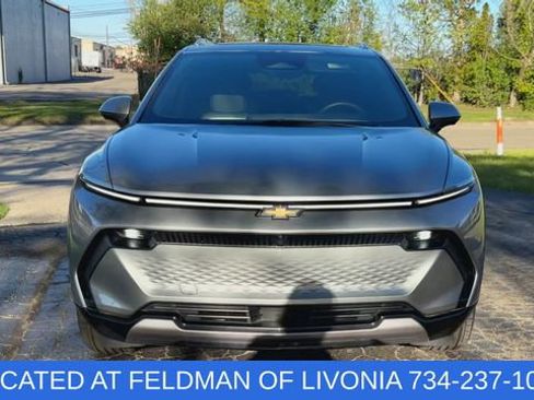 Certified 2025 Chevrolet Equinox EV LT w/ Convenience Package AWD/4WD image 3