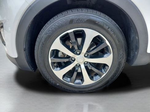 Used 2017 Kia Sorento EX w/ EX Advanced Touring Package image 39