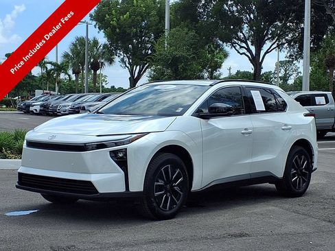 Used 2026 Toyota bZ FWD image 3