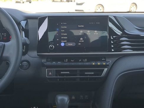 Certified 2025 Toyota Camry SE image 17