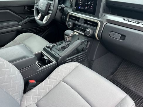 Used 2025 Toyota Tacoma SR5 w/ SR5 Upgrade Package image 14