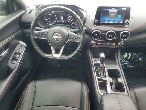 Used 2024 Nissan Sentra SR w/ SR Premium Package image 15