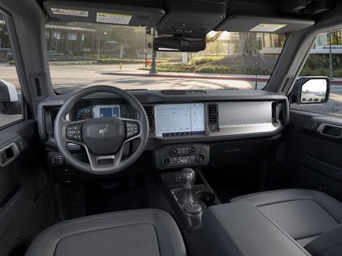 New 2025 Ford Bronco Outer Banks AWD/4WD image 10