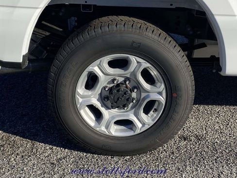 New 2026 Ford F350 XLT w/ 360-Degree Camera Package RWD image 7