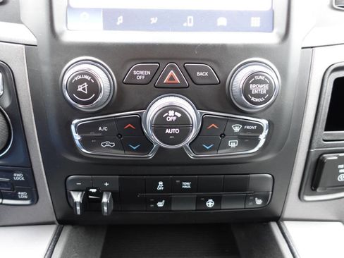 Used 2023 RAM 1500 Express w/ Wheel & Sound Group image 41