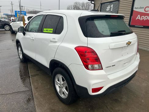 Used 2017 Chevrolet Trax LS image 6