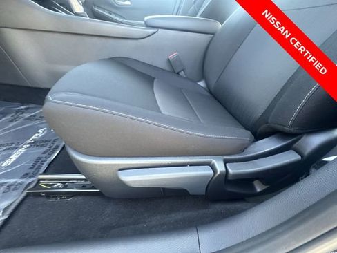 Certified 2025 Nissan Sentra SV image 12