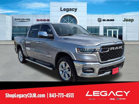 Used 2025 RAM 1500 Big Horn AWD/4WD image 1