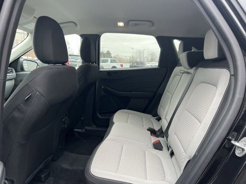 Used 2023 Ford Escape Active image 17