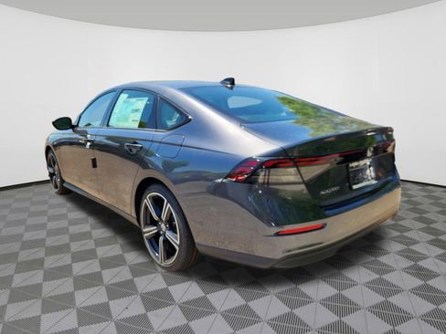 New 2026 Honda Accord SE image 3
