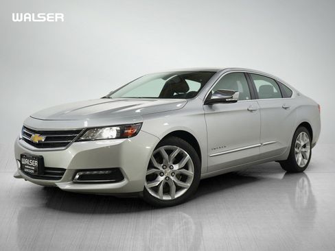 Used 2018 Chevrolet Impala Premier FWD image 1