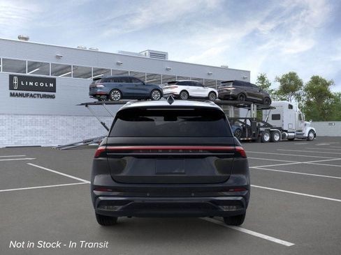 New 2026 Lincoln Nautilus Reserve w/ Jet Appearance Package image 5