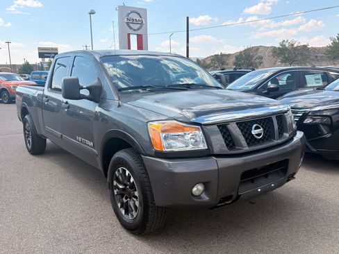 Used 2008 Nissan Titan PRO-4X AWD/4WD image 7