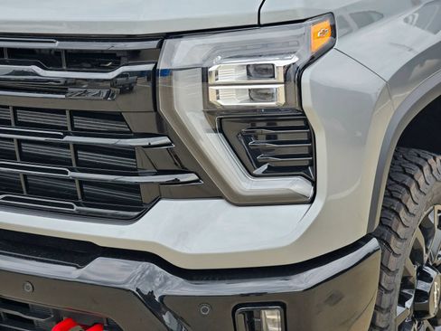 New 2026 Chevrolet Silverado 2500 LT w/ Trail Boss Package AWD/4WD image 10