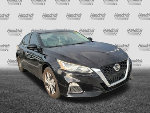 Used 2019 Nissan Altima 2.5 S AWD/4WD image 2